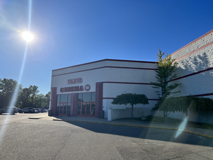 Adrian Cinema 10 - July 9 2022 Photo (newer photo)